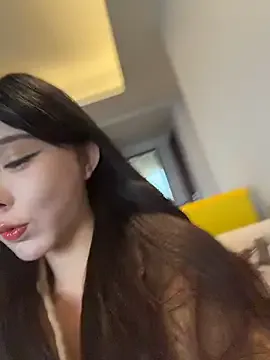 MissDesi webcam show Image 13