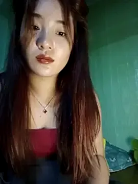 LauCamila – webcam model profile photo Image 5