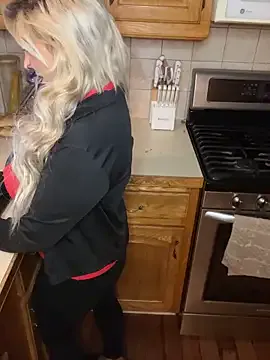 Jusufa – webcam model profile photo Image 18