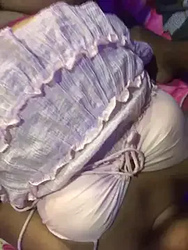 BiancaSteel – webcam model profile photo Image 13