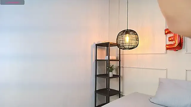 XoxoSky – webcam model profile photo Image 17