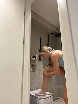 Cherry_Bootyxxxx – webcam model profile photo Image 4