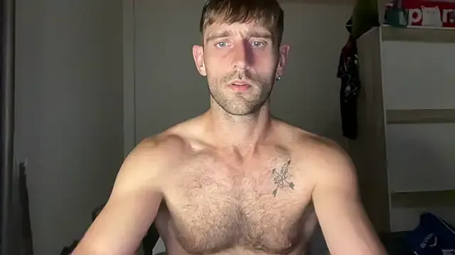 LynxRosenn – webcam model profile photo Image 5