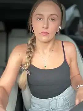 Sleek_petite webcam show Image 10