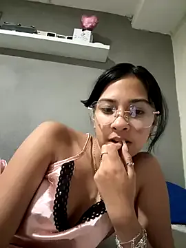 Sothisqueen – webcam model profile photo Image 13