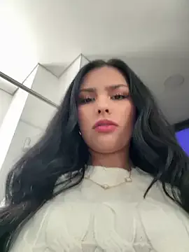 Angeline_Montierr – webcam model profile photo Image 11