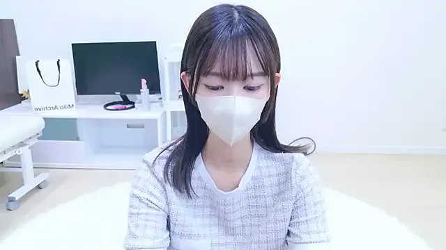 Tara_West – webcam model profile photo Image 16