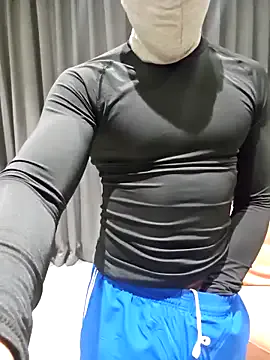 LauCamila – webcam model profile photo Image 17