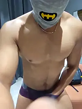 LauCamila – webcam model profile photo Image 8