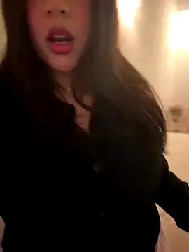 CarleeVelvet – webcam model profile photo Image 18