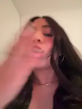 CarleeVelvet – webcam model profile photo Image 6