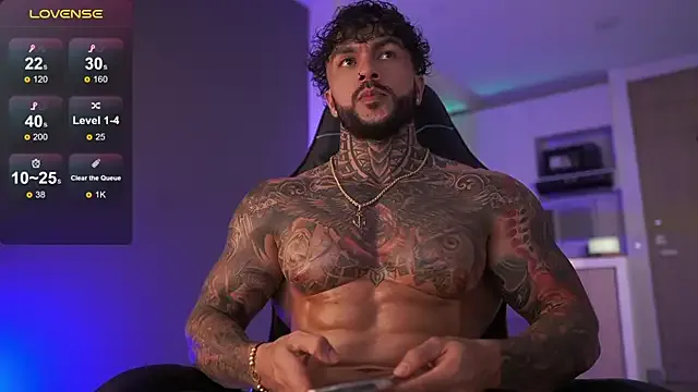 roouse – webcam model profile photo Image 12