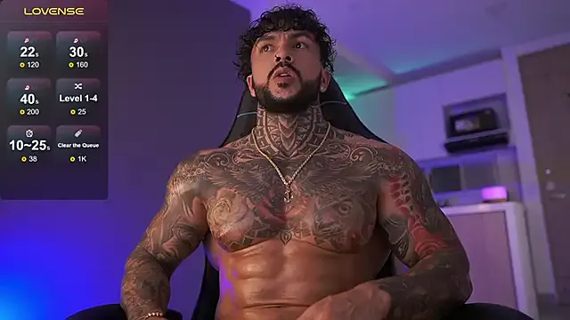 roouse – webcam model profile photo Image 14