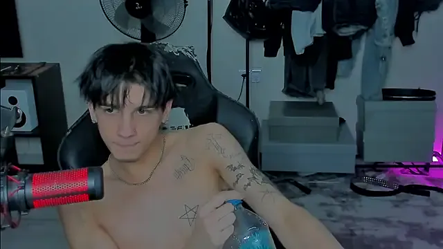 BaileySparx – webcam model profile photo Image 12