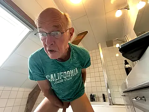 NinaMuller – webcam model profile photo Image 14