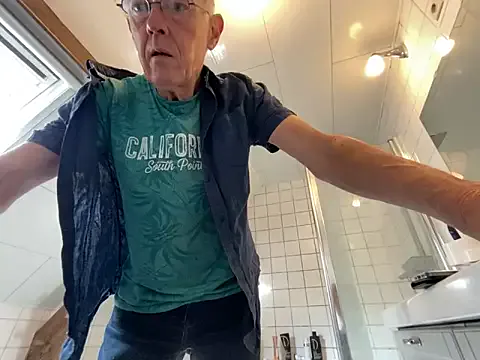 NinaMuller – webcam model profile photo Image 19