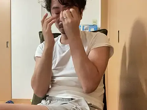 LucySkyvy – webcam model profile photo Image 16