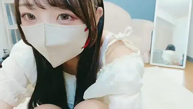 Ttixmila – webcam model profile photo Image 9