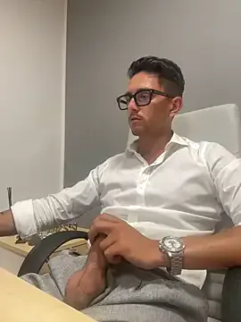 SweetFire69 – webcam model profile photo Image 10