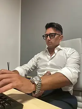 SweetFire69 – webcam model profile photo Image 13