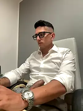 SweetFire69 – webcam model profile photo Image 5