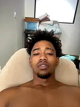 calehot98 – webcam model profile photo Image 8