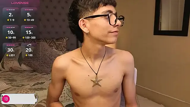 AmiiraSkky – webcam model profile photo Image 13