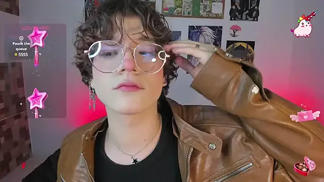 Red_Lola – webcam model profile photo Image 6