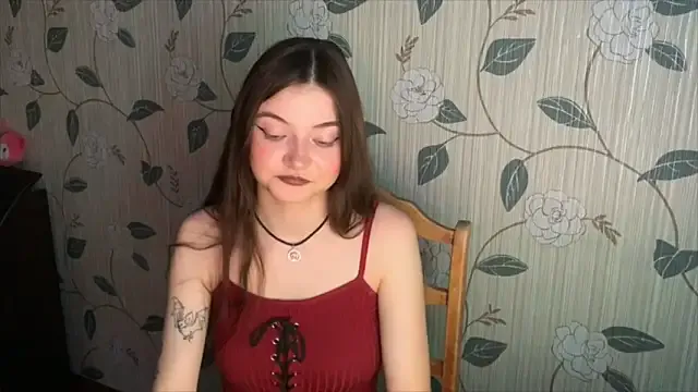 Vixenxmilky – webcam model profile photo Image 5