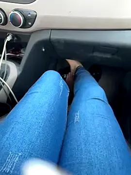 MelodyCruze – webcam model profile photo Image 16