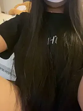 CarleeVelvet – webcam model profile photo Image 3