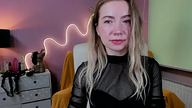 FoxyTaylor webcam show Image 15