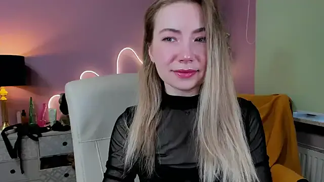 FoxyTaylor webcam show Image 19