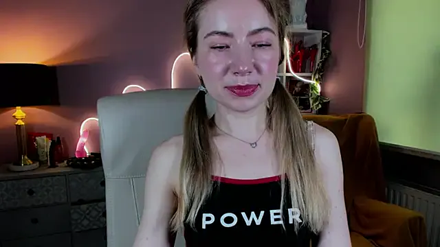 FoxyTaylor webcam show Image 7