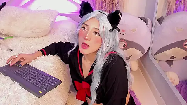 akamilasweetcm101 – webcam model profile photo Image 15