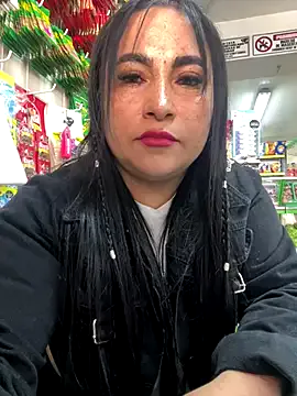 AryaMyers – webcam model profile photo Image 14