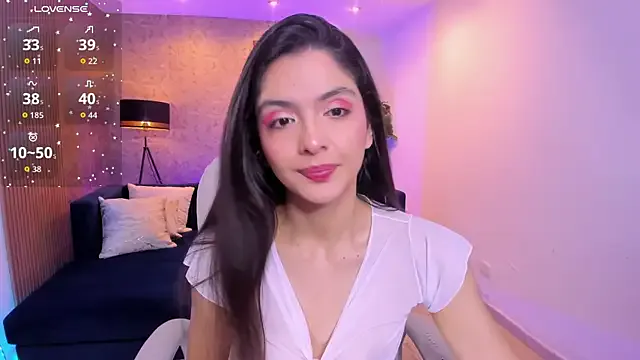 akamilasweetcm101 – webcam model profile photo Image 8