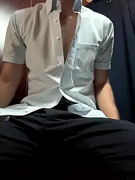 ArianaRousse_s – webcam model profile photo Image 12