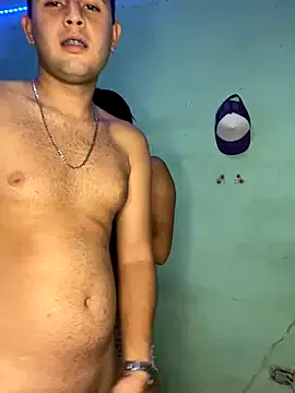 Zemer_secret51 webcam show Image 2