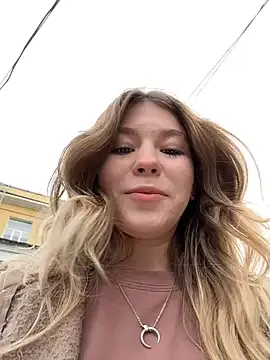 akamilasweetcm101 – webcam model profile photo Image 7