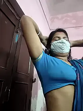 Scarlett_Moom webcam show Image 11