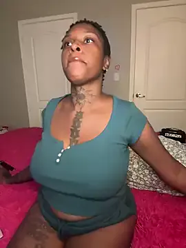 MistiSavannah – webcam model profile photo