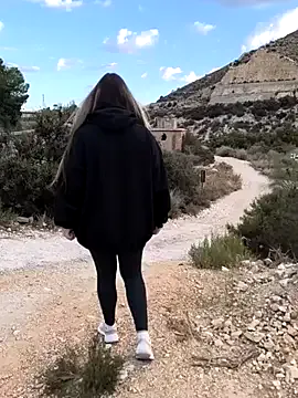 MelodyCruze – webcam model profile photo Image 17