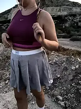 MelodyCruze – webcam model profile photo Image 8