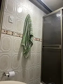 EnEn_xiaobao – webcam model profile photo Image 10