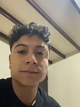 EnEn_xiaobao – webcam model profile photo Image 12