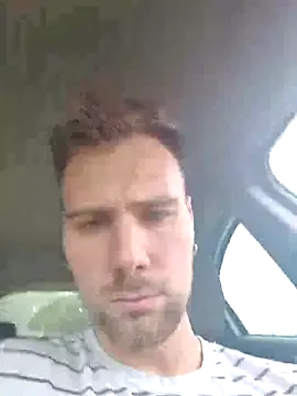 nmnk_CH – webcam model profile photo Image 9