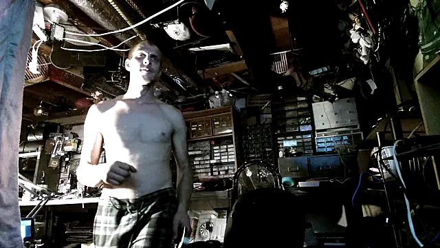 vlunaper18 – webcam model profile photo Image 11