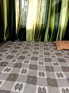 Rinamay_ – webcam model profile photo Image 4