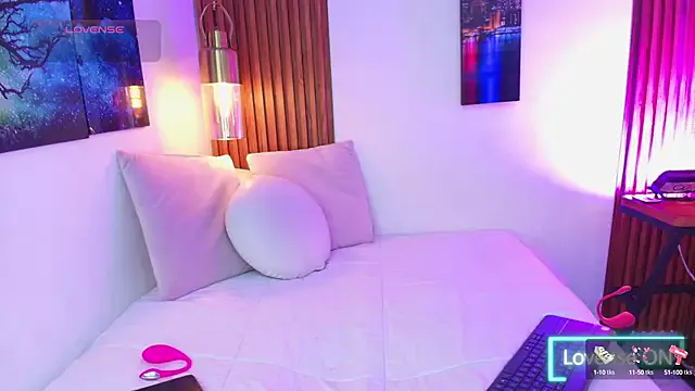 lavetax1 – webcam model profile photo Image 3